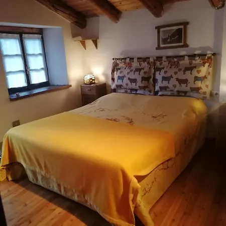 Casetta In Val Di Nyaraló *